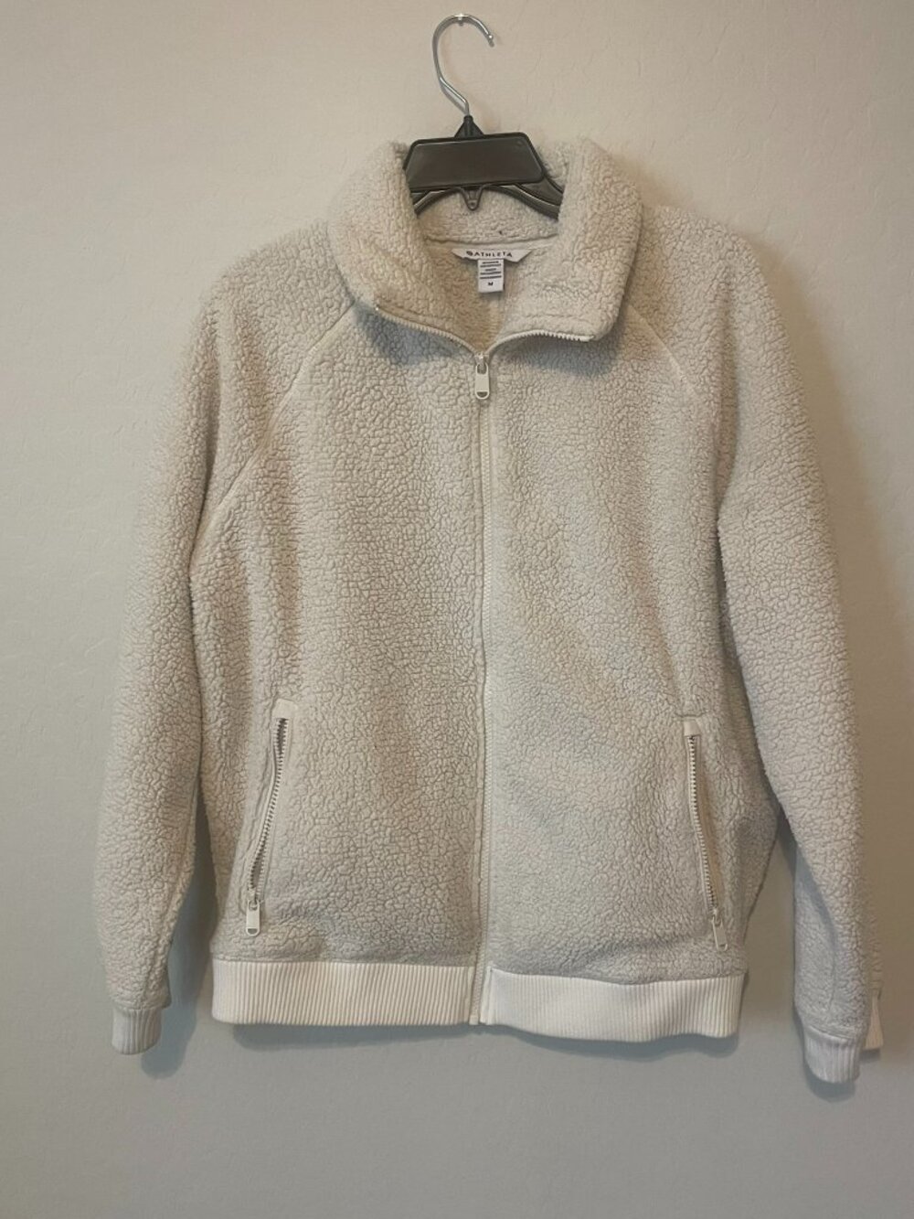 ATHLETA TUGGA II SHERPA JACKET size M